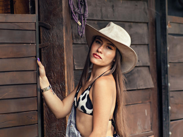 CamiAnderson - Live sex cam - 16230726