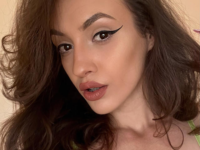 VievienneClemente - Live sexe cam - 16231274