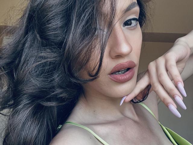 VievienneClemente - Live sexe cam - 16231334