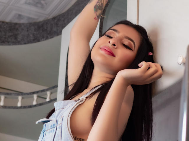 LilyScarlett - Live Sex Cam - 16241278