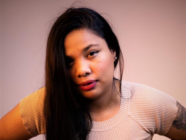 TriniShely - פורנו בשידור חי ומצלמת סקס - 16245618