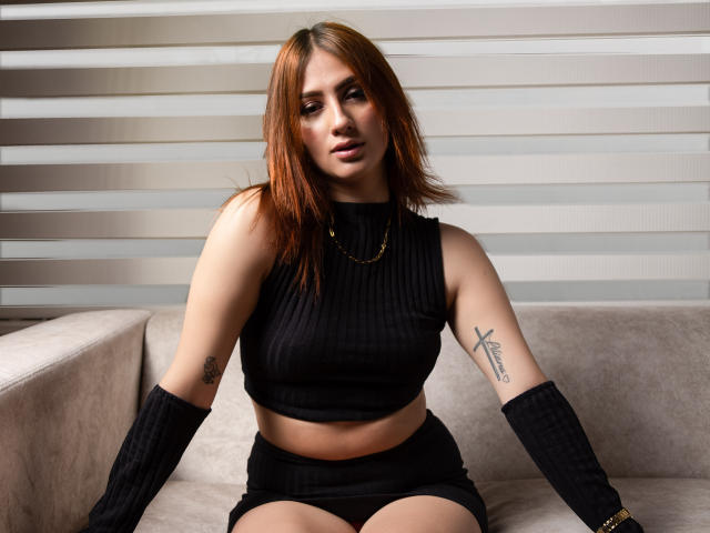 AnnieHoward - Live sexe cam - 16258938