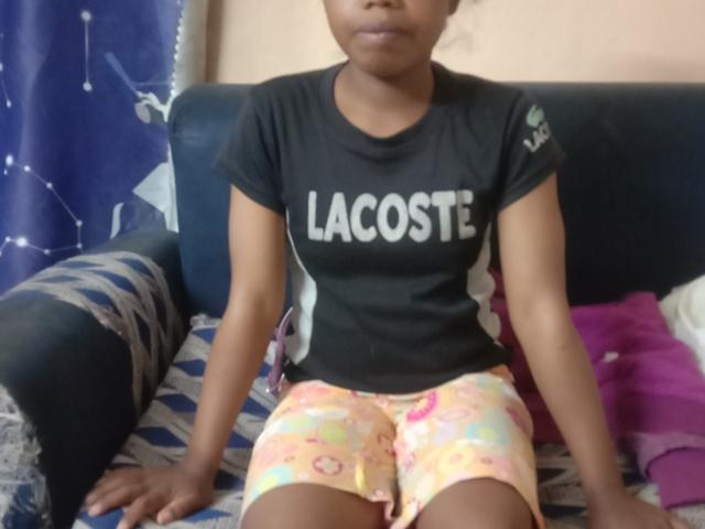 LaylahHot69 - Live porn &amp; sex cam - 16277550