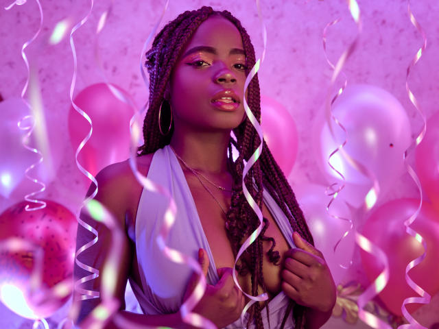 LindaBird - Sexe cam en vivo - 16278194