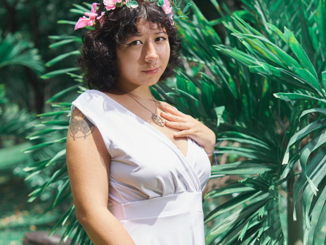 AntonellaRaw - Live Sex Cam - 16278786