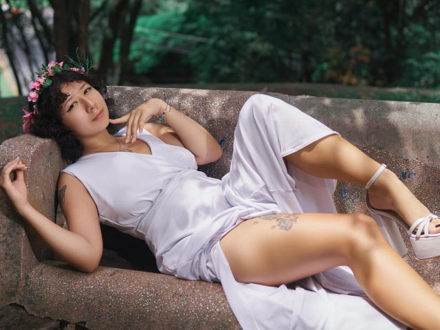 AntonellaRaw - Live sex cam - 16278810