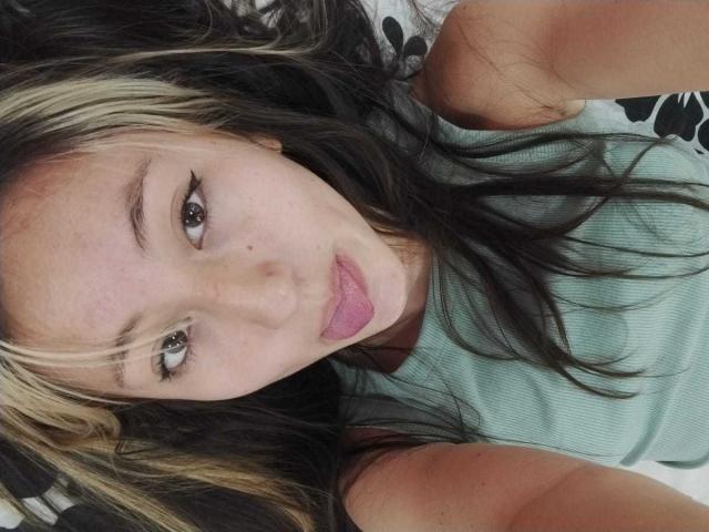 RavenReyes - Live porn &amp; sex cam - 16286630