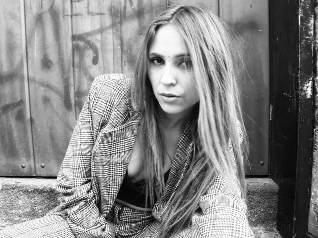 SophiePrety - Sexe cam en vivo - 16299010