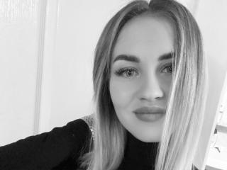 DreamGirlHot69 - Live sex cam - 16301974
