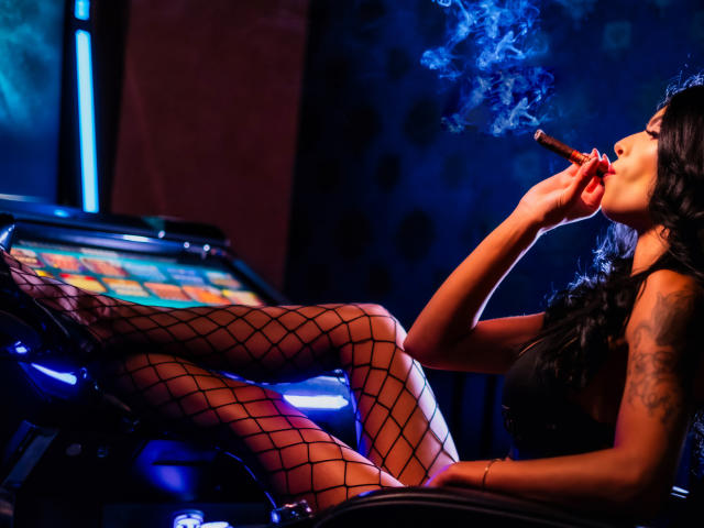 LaraTyler - сексуальная веб-камера в реальном времени - 16308290