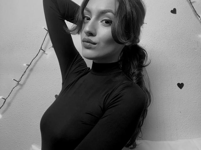 VievienneClemente - ライブポルノ&amp;セックスカム - 16309894