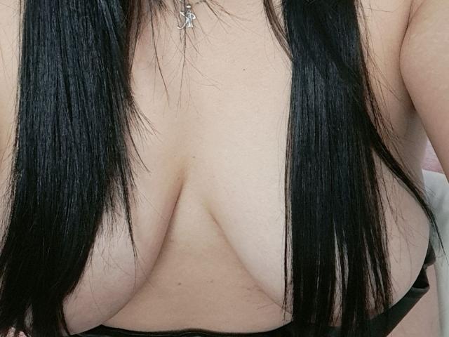 VivianaThomson - Porno na żywo i seks kamera - 16310626