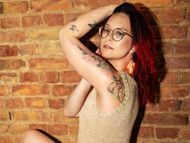 InezGold - Live porn &amp; sex cam - 16318022