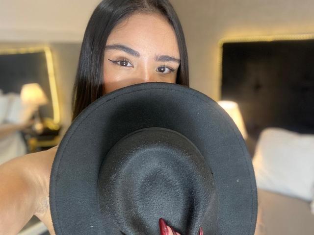 LeaMacarney - Live sex cam - 16320674