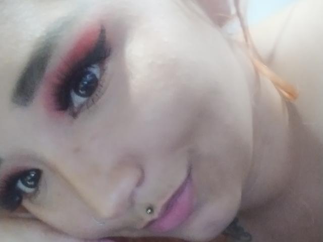 EireneChatonne - Live porn &amp; sex cam - 16338370