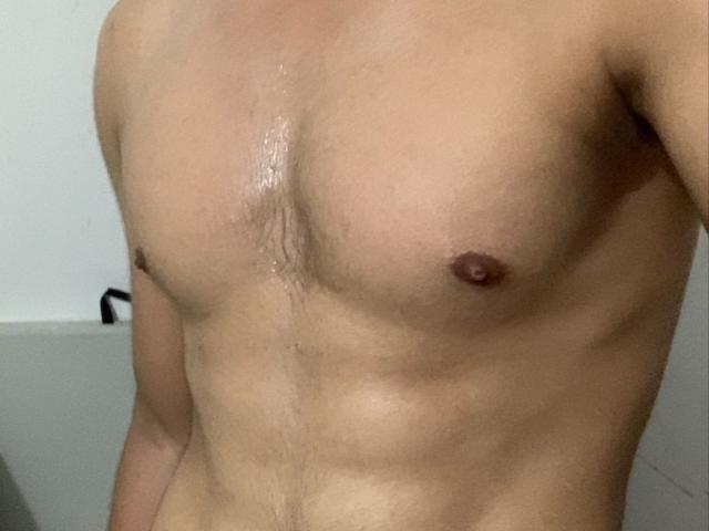 JustinJhonsonn - Live sex cam - 16342322