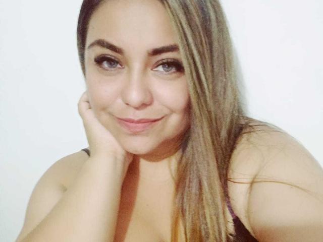 AlfrediteTales - Live Sex Cam - 16342702