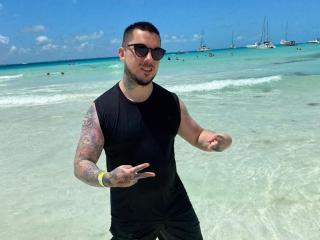 AdamTattoo - сексуальная веб-камера в реальном времени - 16342946