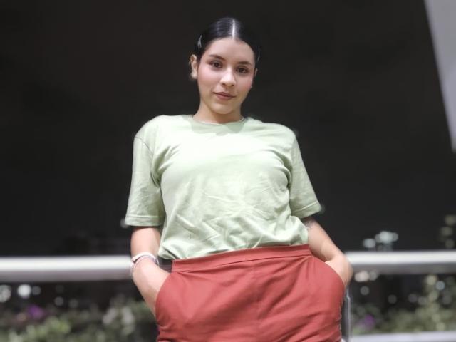 KatyGrey - פורנו בשידור חי ומצלמת סקס - 16345210