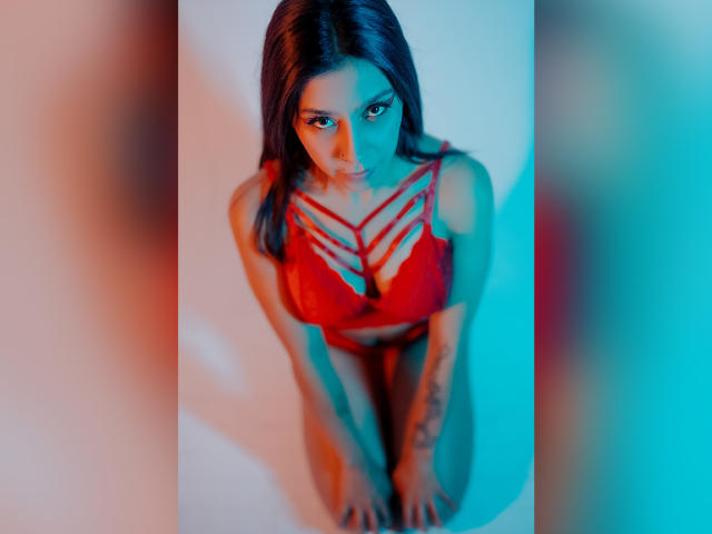 LizDiaz - Live sexe cam - 16352946