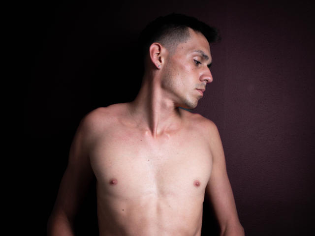 ElCharmo69 - сексуальная веб-камера в реальном времени - 16354342