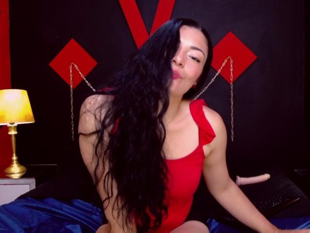 CarolGrey - Live sex cam - 16359962