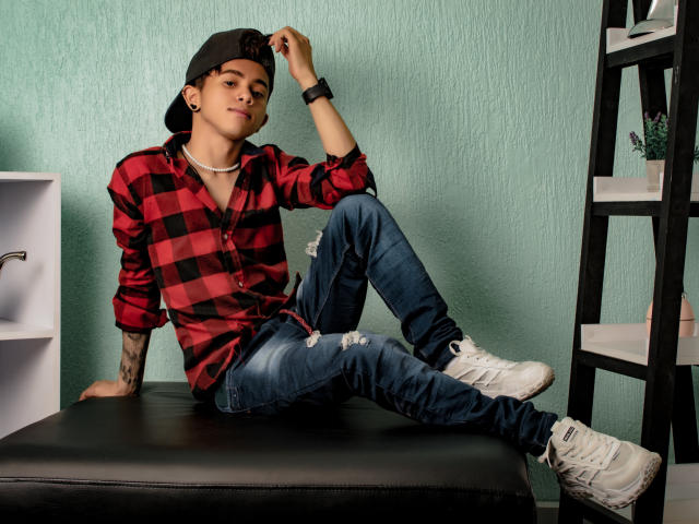 DannySantoro - Live porn &amp; sex cam - 16360930