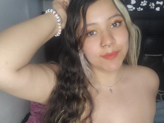 KrisGarner - Live porn &amp; sex cam - 16362370