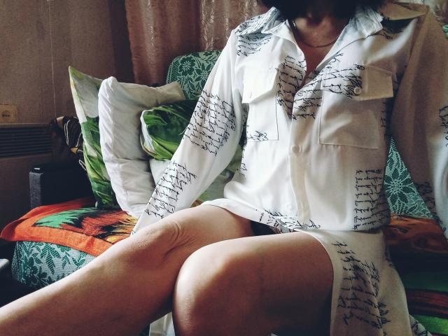 DiamondLeona - Live porn &amp; sex cam - 16368686