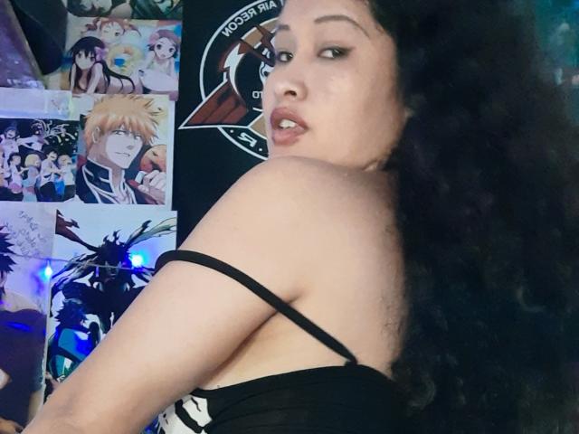 Xuuley - Live sex cam - 16381670