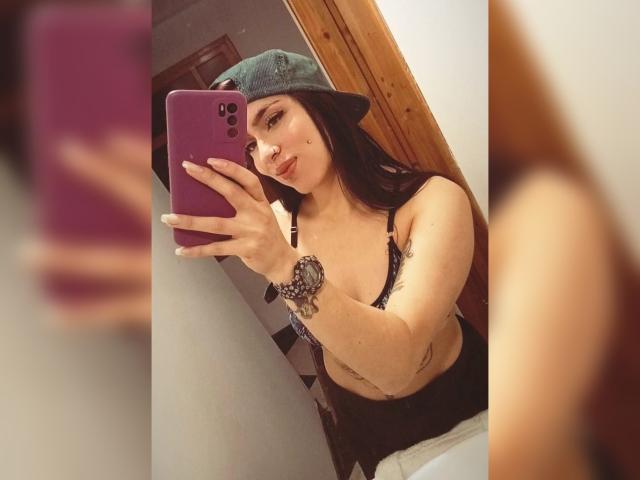 JulianaPrestonn - Sexe cam en vivo - 16383846