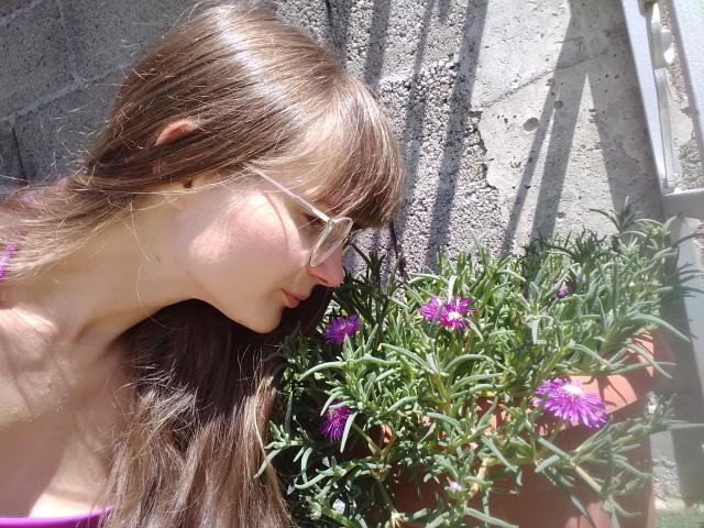 KiraGoldens - Live sex cam - 16384158