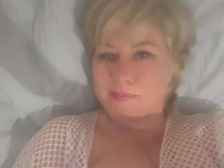 AndreaTay - Live porn &amp; sex cam - 16384482