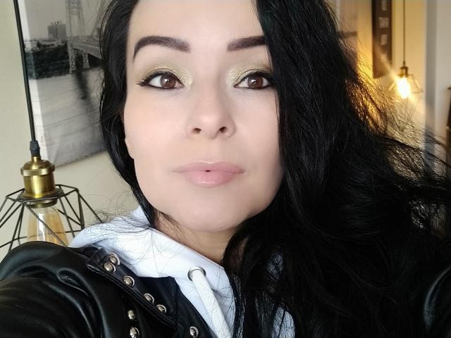 VictoriaFenice - Live Sex Cam - 16385502