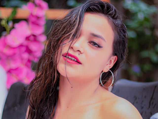 WhitneyQueen - Live porno og sexkamera - 16386466