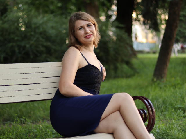 TheBestCora - Live porn &amp; sex cam - 16387426