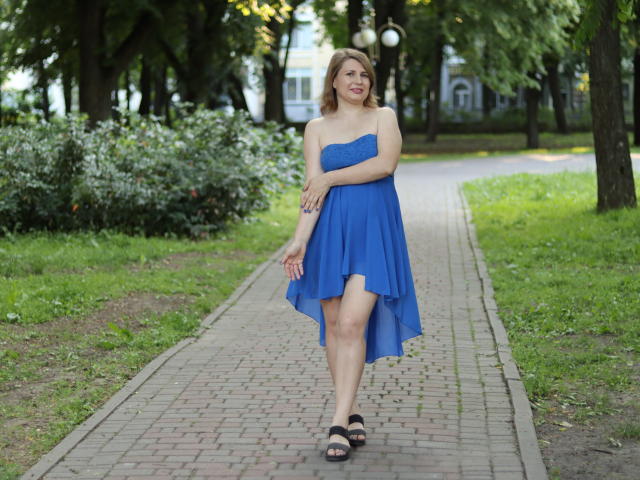 TheBestCora - Live porn &amp; sex cam - 16387570