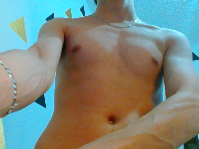 BastianLeonis - Live porn &amp; sex cam - 16393218