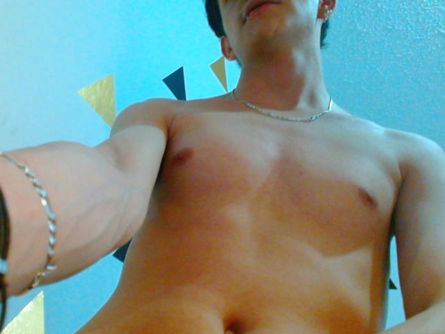 BastianLeonis - Live porn &amp; sex cam - 16393250