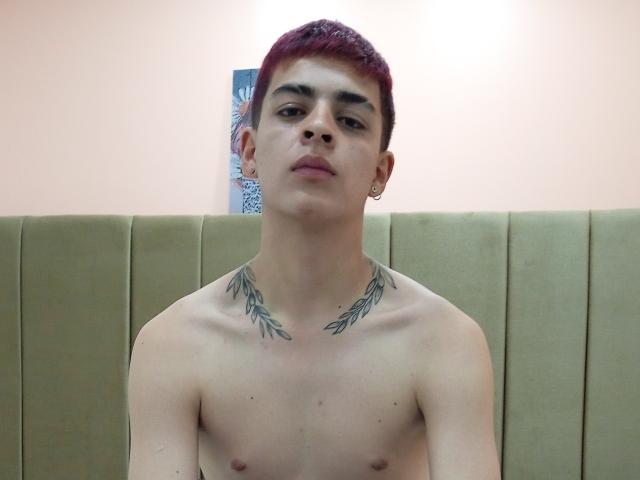 TheNewAlbert - Sexe cam en vivo - 16393746