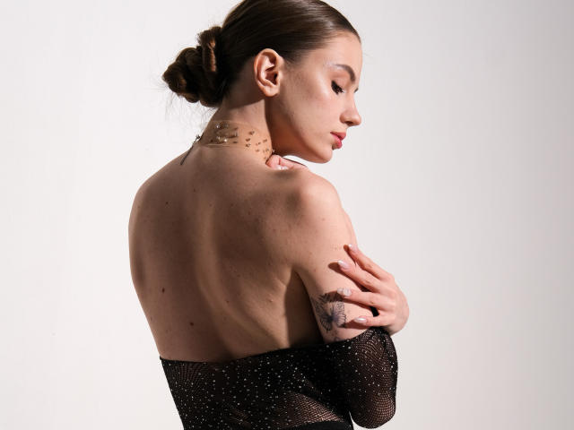 AlyssaSmit - Live porn &amp; sex cam - 16402522