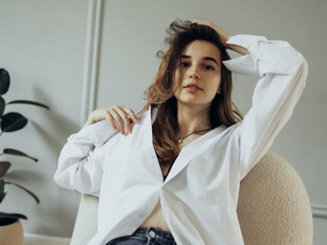 ElizaSaner - сексуальная веб-камера в реальном времени - 16404682