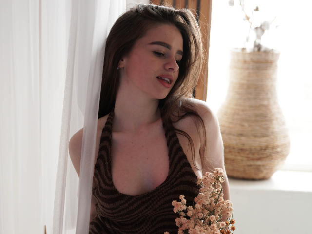 EmilyBoner - Sexe cam en vivo - 16406274