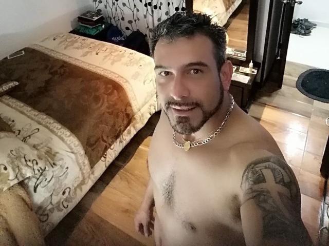 MaxMiller - Live porn &amp; sex cam - 16408086