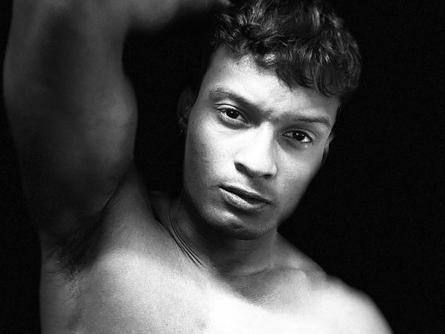 AndyJackson - Sexe cam en vivo - 16410006