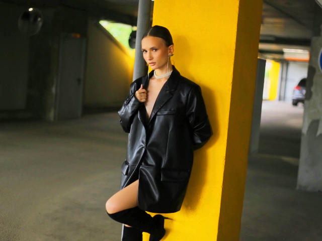 EmmaMilner - Sexe cam en vivo - 16410626