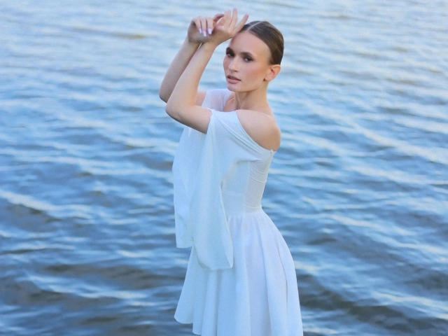 EmmaMilner - Live porn &amp; sex cam - 16410710