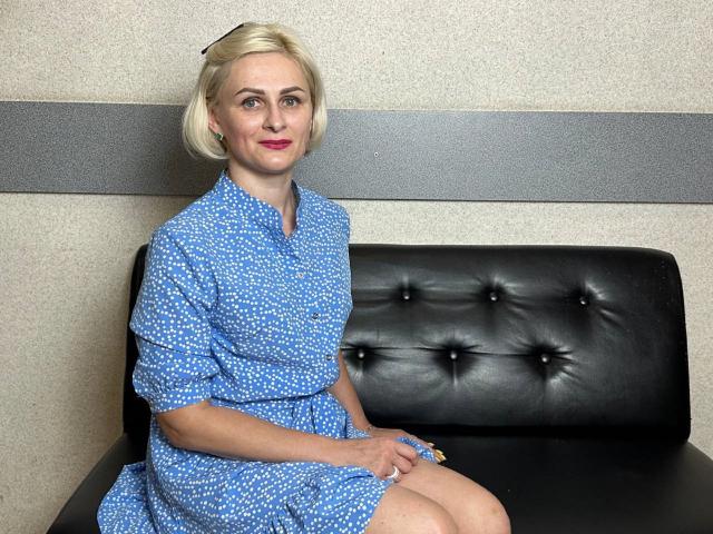 AlbinaFunny - Live porn &amp; sex cam - 16414634