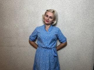 AlbinaFunny - Sexe cam en vivo - 16414650