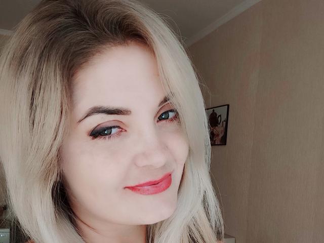 GloryEvelyna - Sexe cam en vivo - 16414830